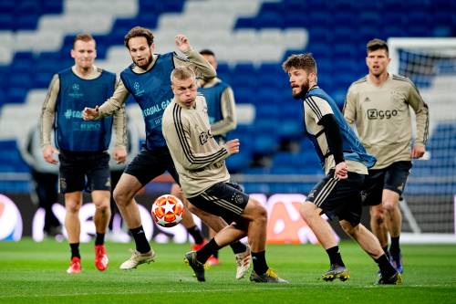 Ajax met fitte selectie tegen Real