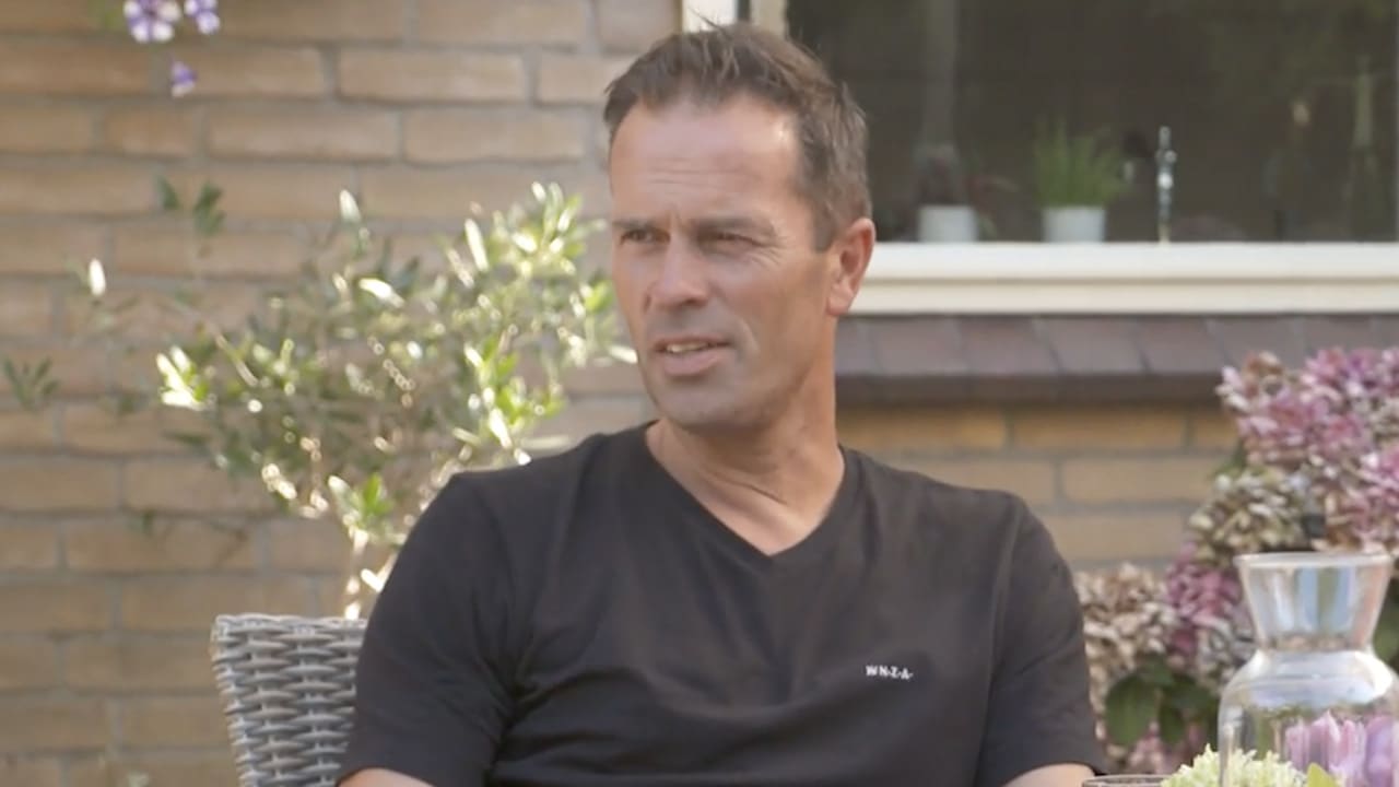 Bas Nijhuis heeft spijt van carrièrekeuze: 'Achteraf had ik het anders gedaan'
