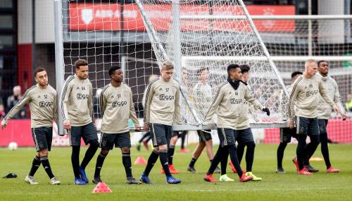 Ajax wint oefenduel met AZ