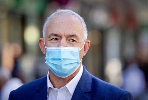 Burgemeester Aboutaleb praat met Feyenoord over zingende supporters