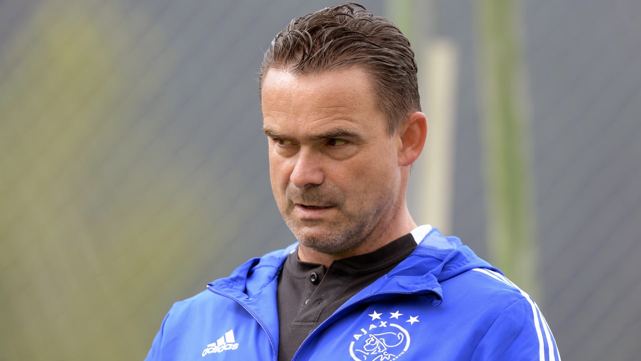 Instituut Sportrechtspraak wacht op melding Ajax over Overmars