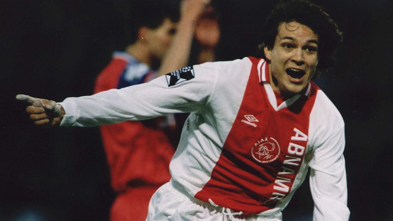 THROWBACK: Ajax verslaat Bayern München (5-2) en gaat naar finale Champions League