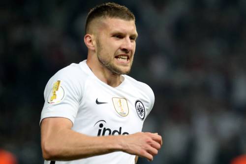 Rebic blijft Eintracht Frankfurt trouw