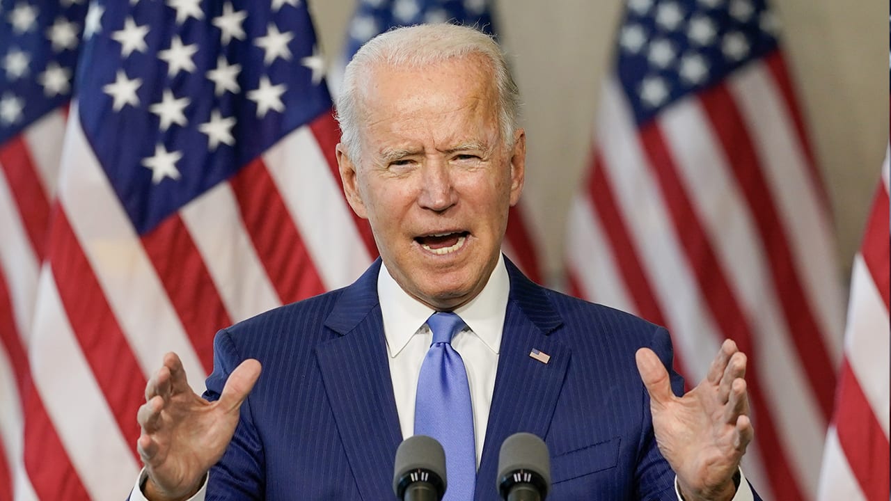 Joe Biden waarschuwt: 'Nucleaire dreiging terug op niveau van Koude Oorlog'