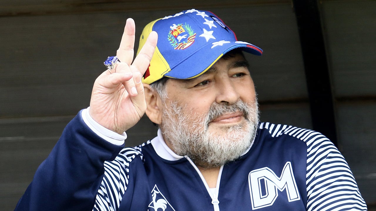 Porsche van Diego Maradona geveild voor bizar bedrag
