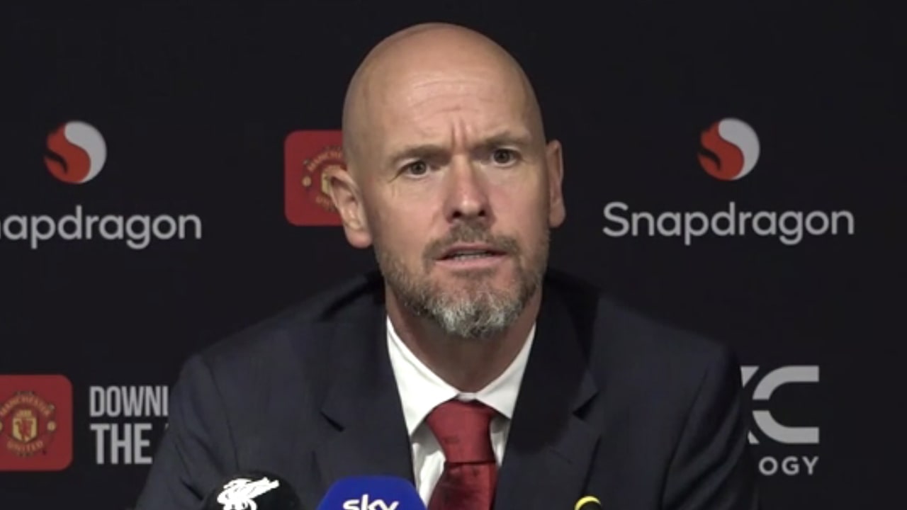 Video: Erik ten Hag botst opnieuw met journalist: 'Laat iemand anders een vraag stellen'