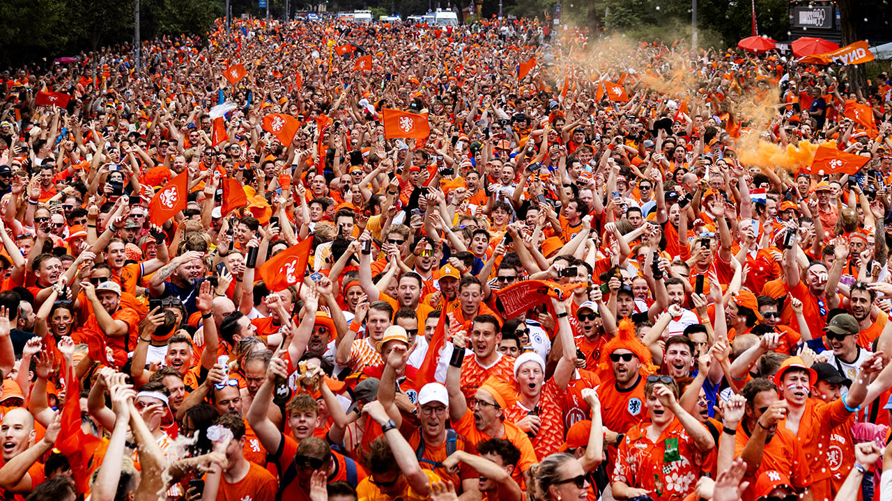 KNVB verwacht minimaal 75.000 Oranje-fans in Dortmund voor halve finale
