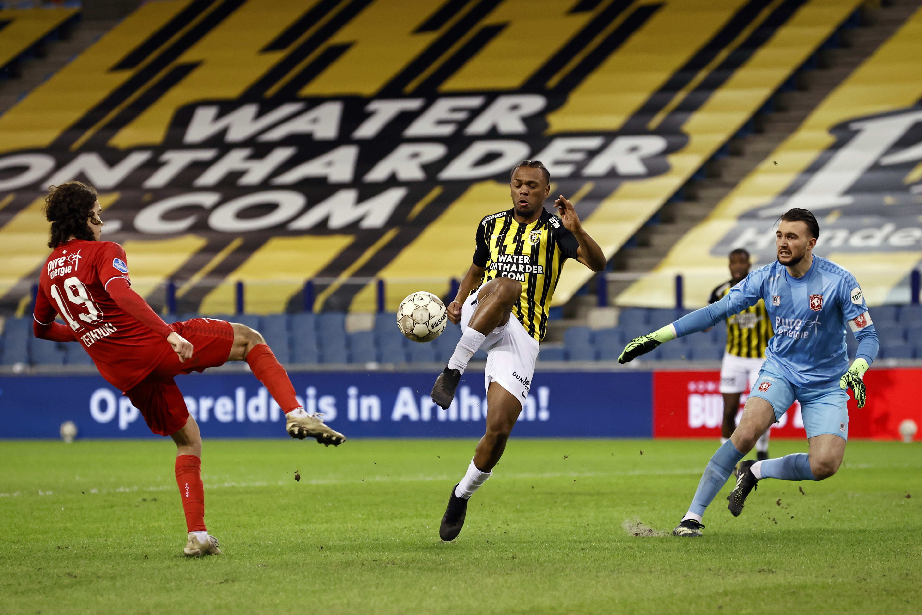 Vitesse krijgt nieuw veld in stadion Gelredome
