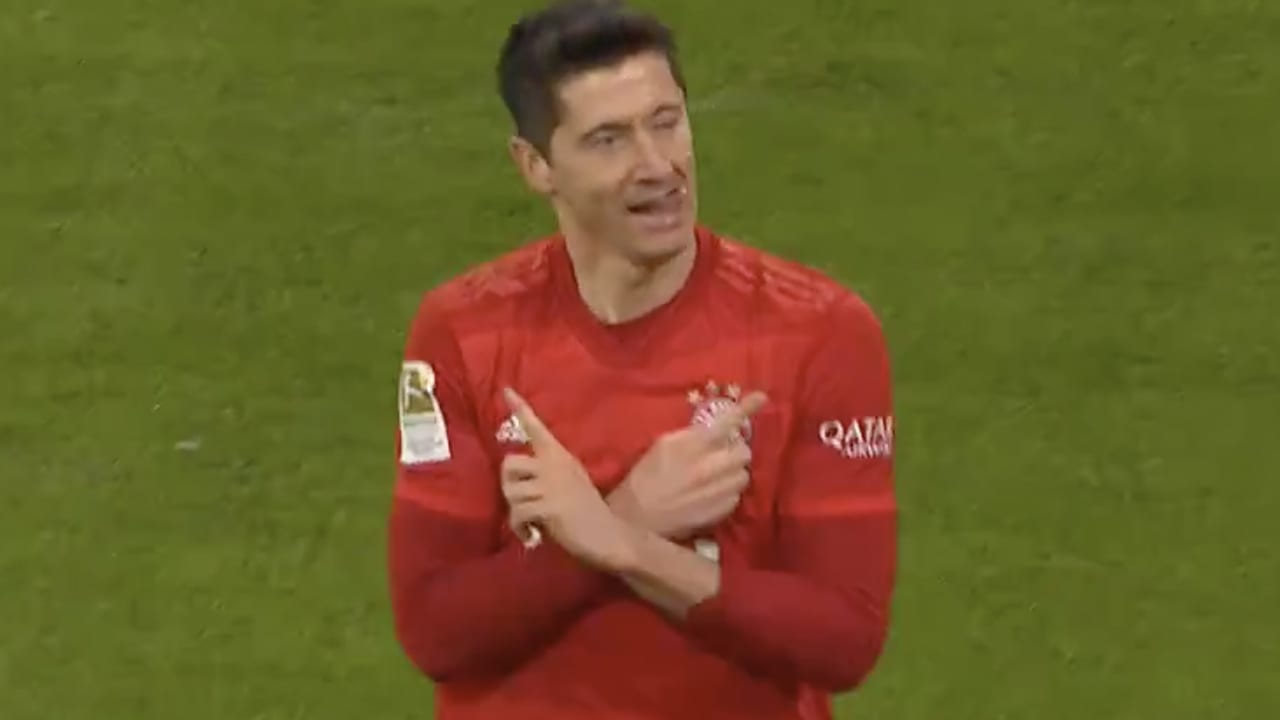 Fenomeen Lewandowski breekt Bundesliga-record tegen oude club Dortmund