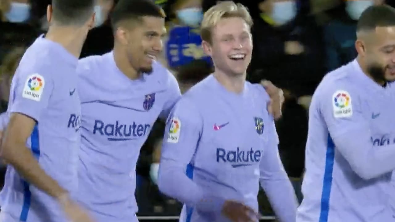 VIDEOGOAL: Frenkie de Jong maakt zijn eerste treffer van het seizoen in La Liga!