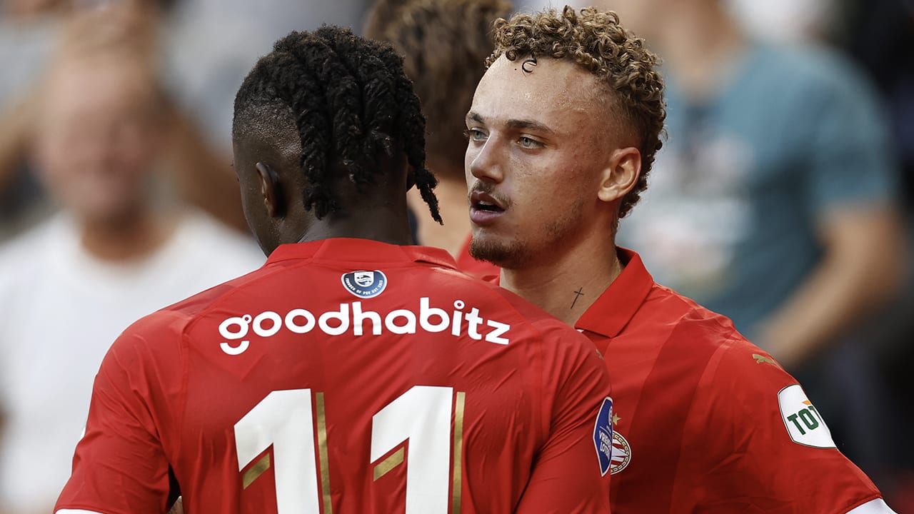 PSV trekt goede start door en wint eerste duel van het seizoen van FC Utrecht 