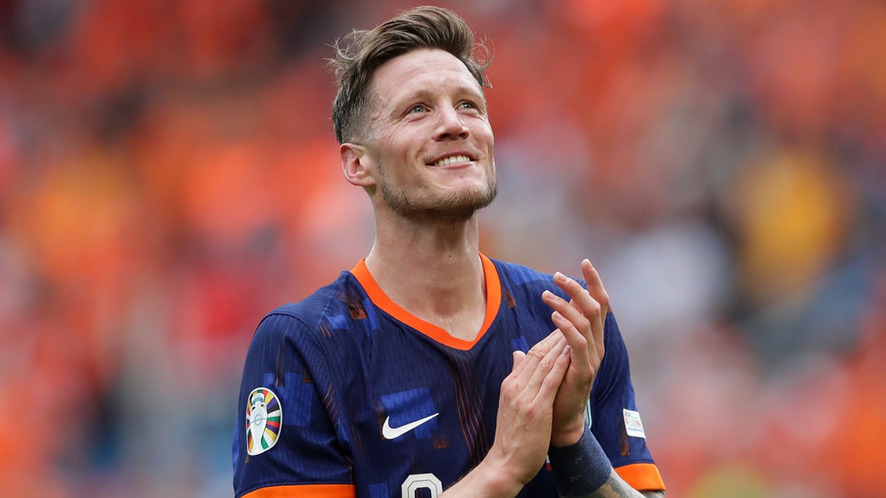 'Gesprekken tussen Ajax en Weghorst in vergevorderd stadium'