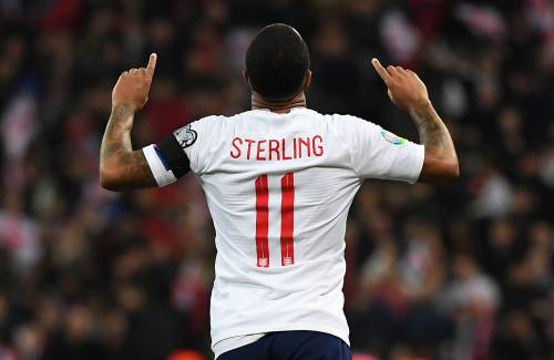 Sterling snel om de tafel met FA over racisme