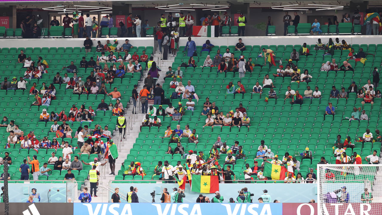 Grote blunder WK-organisatie: fans konden zonder kaartje naar Senegal - Nederland