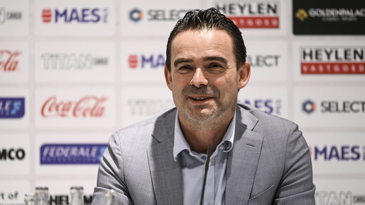 Antwerp FC raakt vierde sponsor kwijt na aanstelling Overmars
