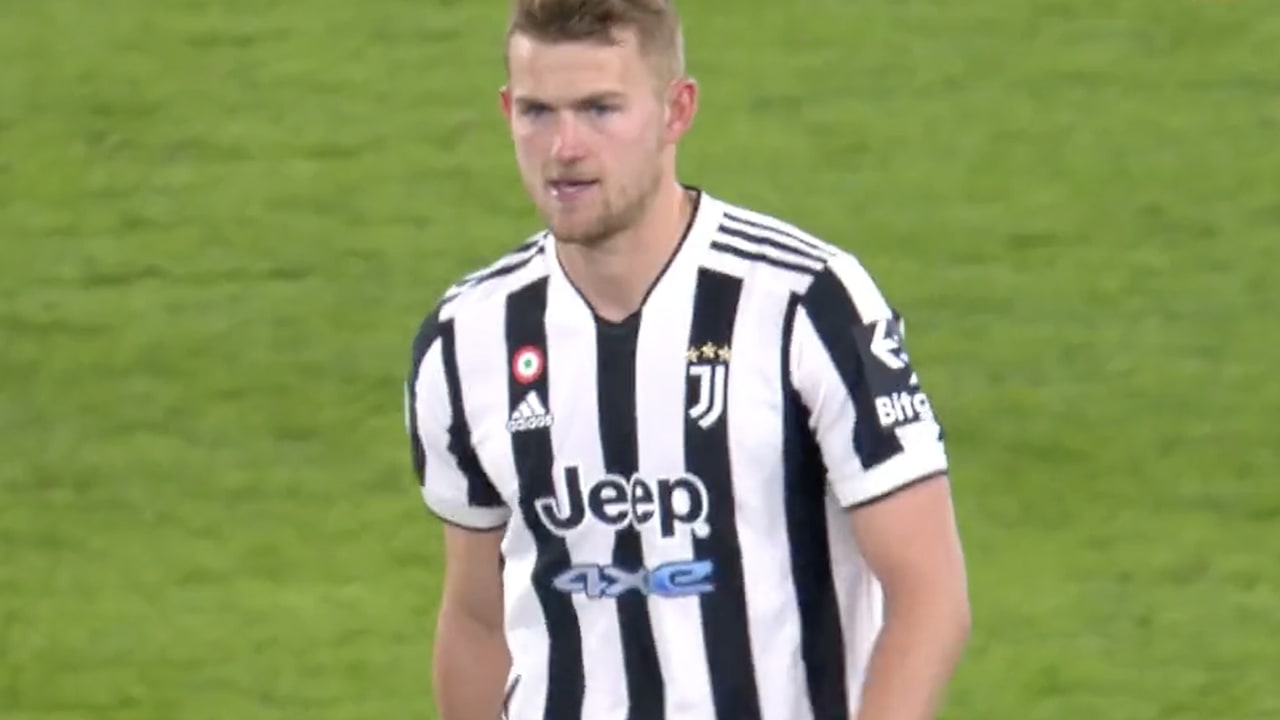 Matthijs de Ligt pakt rood na bizarre comeback Juventus 