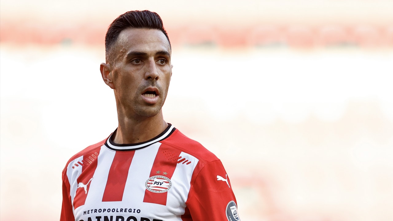 Zahavi hervat twee dagen na overval training bij PSV