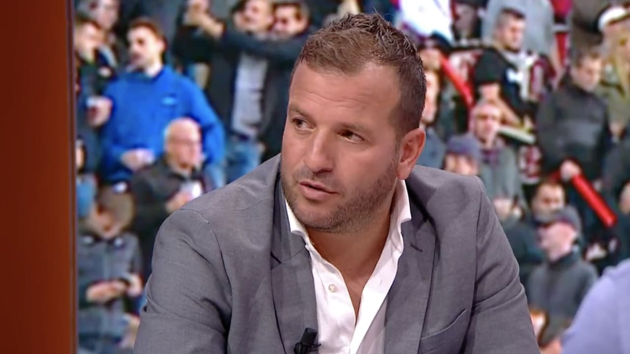 Van der Vaart: 'Ik zou bijna willen aanraden: verlaat Ajax en word basisspeler'