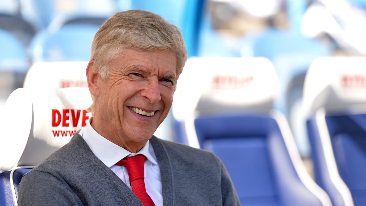 'Wenger benaderd door FC Barcelona voor hoofdtrainerschap' 