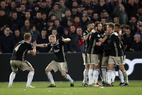 Ajax na zege op Feyenoord naar finale