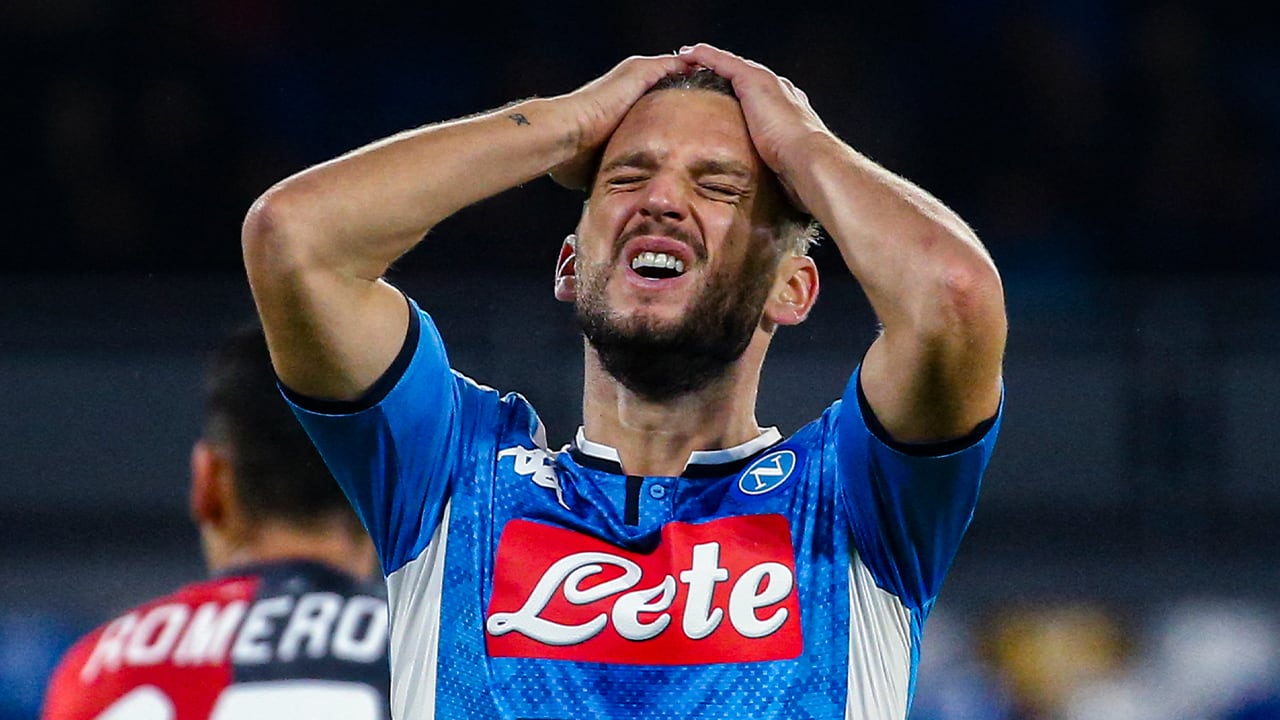 'Napoli-voorzitter wil salarissen met 25% verlagen na spelersmuiterij'