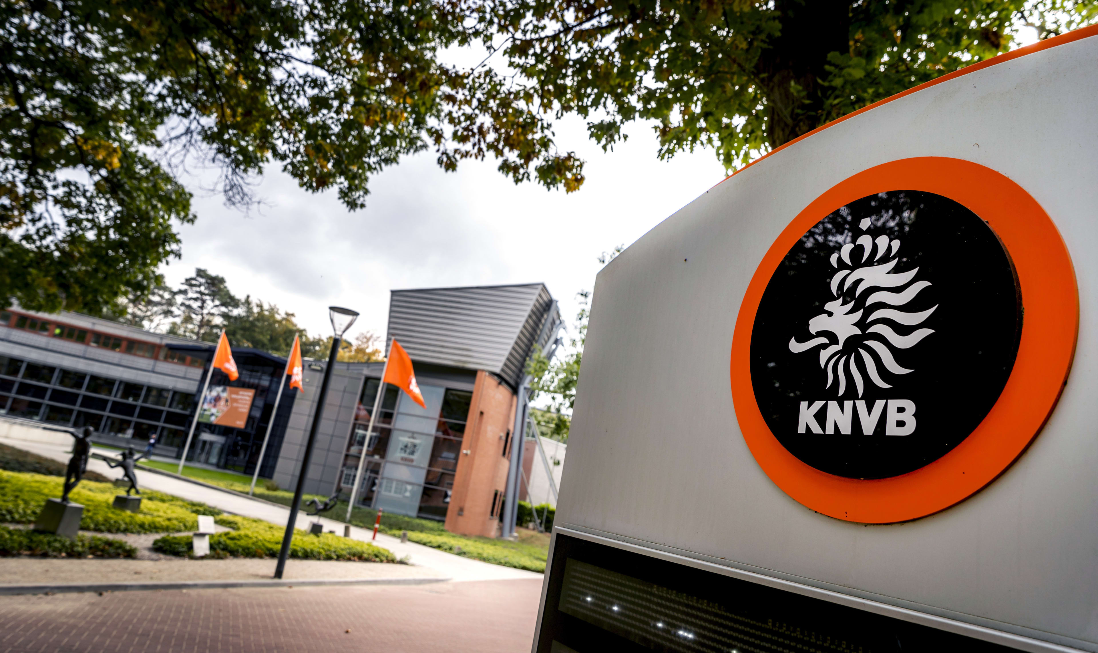 Onderzoek KNVB: 'Voetballen in coronatijd is veilig'