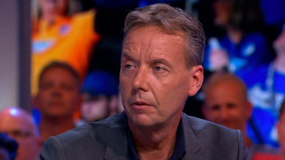 Valentijn haalt uit naar voetbalwereld: 'Naïef te veronderstellen dat er iets zou veranderen'