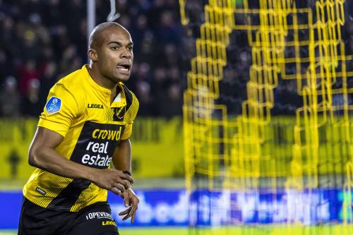 Rosheuvel van NAC naar Al Dhafra