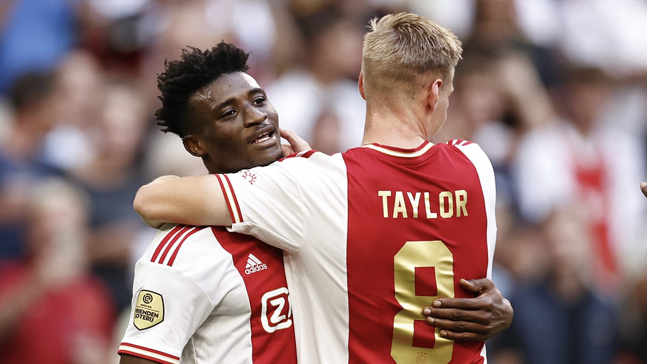 Ajax beleeft goede generale voor Champions League-clash met Rangers FC