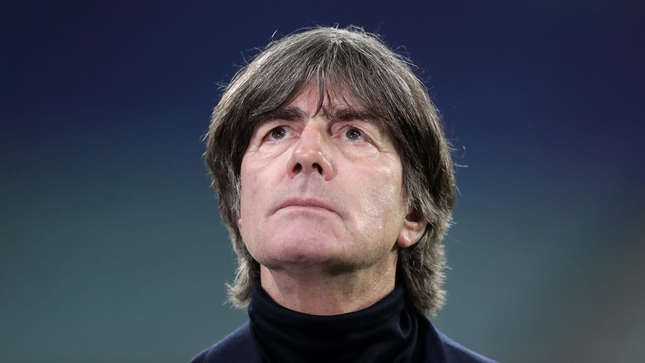 Duitse voetbalbond blijft op bondscoach Löw vertrouwen