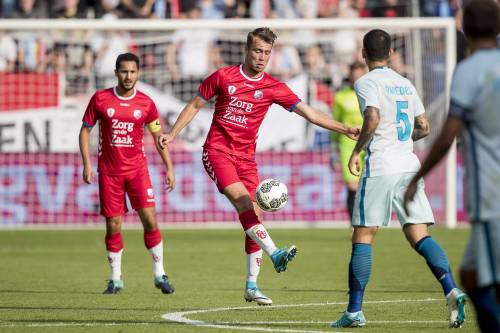 FC Utrecht verlengt contract Van der Maarel