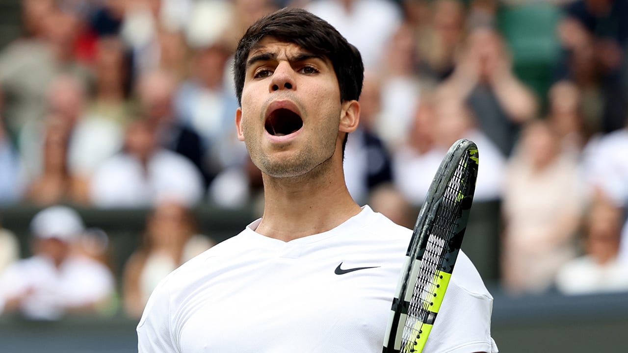 Alcaraz pakt opnieuw titel op Wimbledon na zege op Djokovic