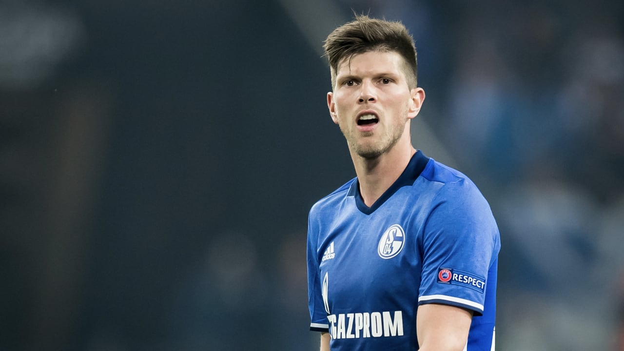 Huntelaar keert als wisselspeler terug bij Schalke 04