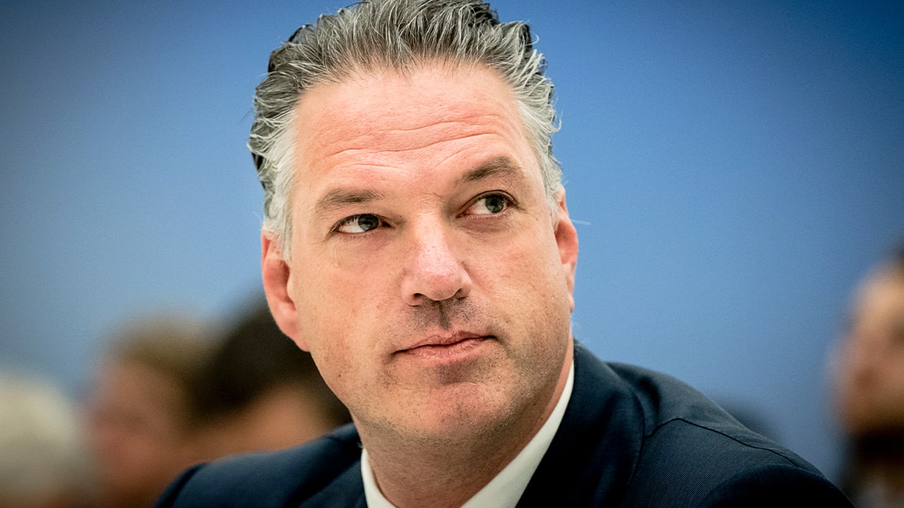 Graydon-mannetje nieuwe directeur NAC Breda, De Jong opvolger Manders