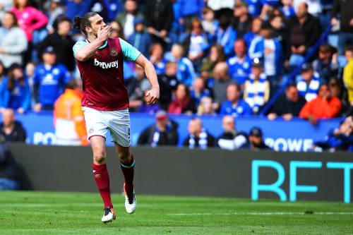 West Ham neemt afscheid van Carroll