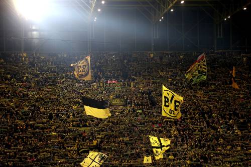 Problemen in verdediging voor Dortmund