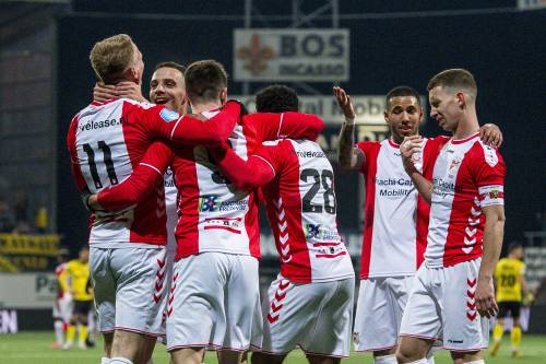 FC Emmen wint al voor de negende keer op eigen veld