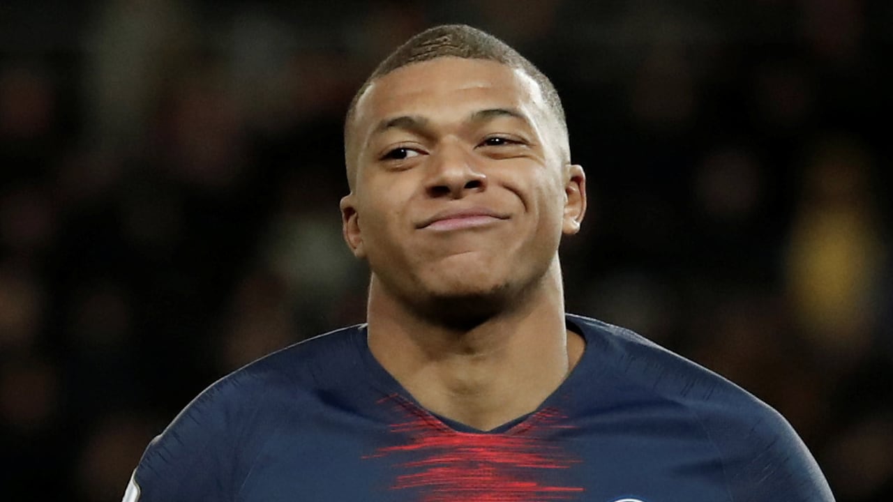 Mbappé hint op vertrek bij PSG: 'Wellicht een nieuw project'