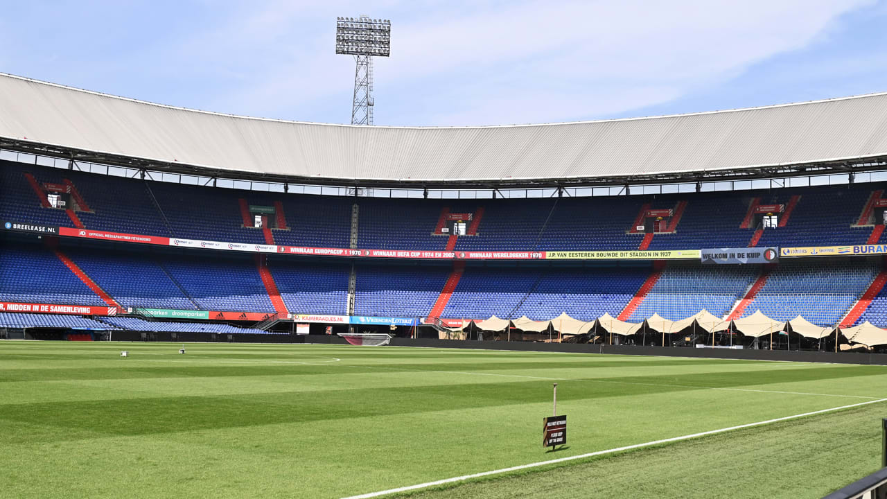 De Kuip heeft beste grasmat van de eerste seizoenshelft