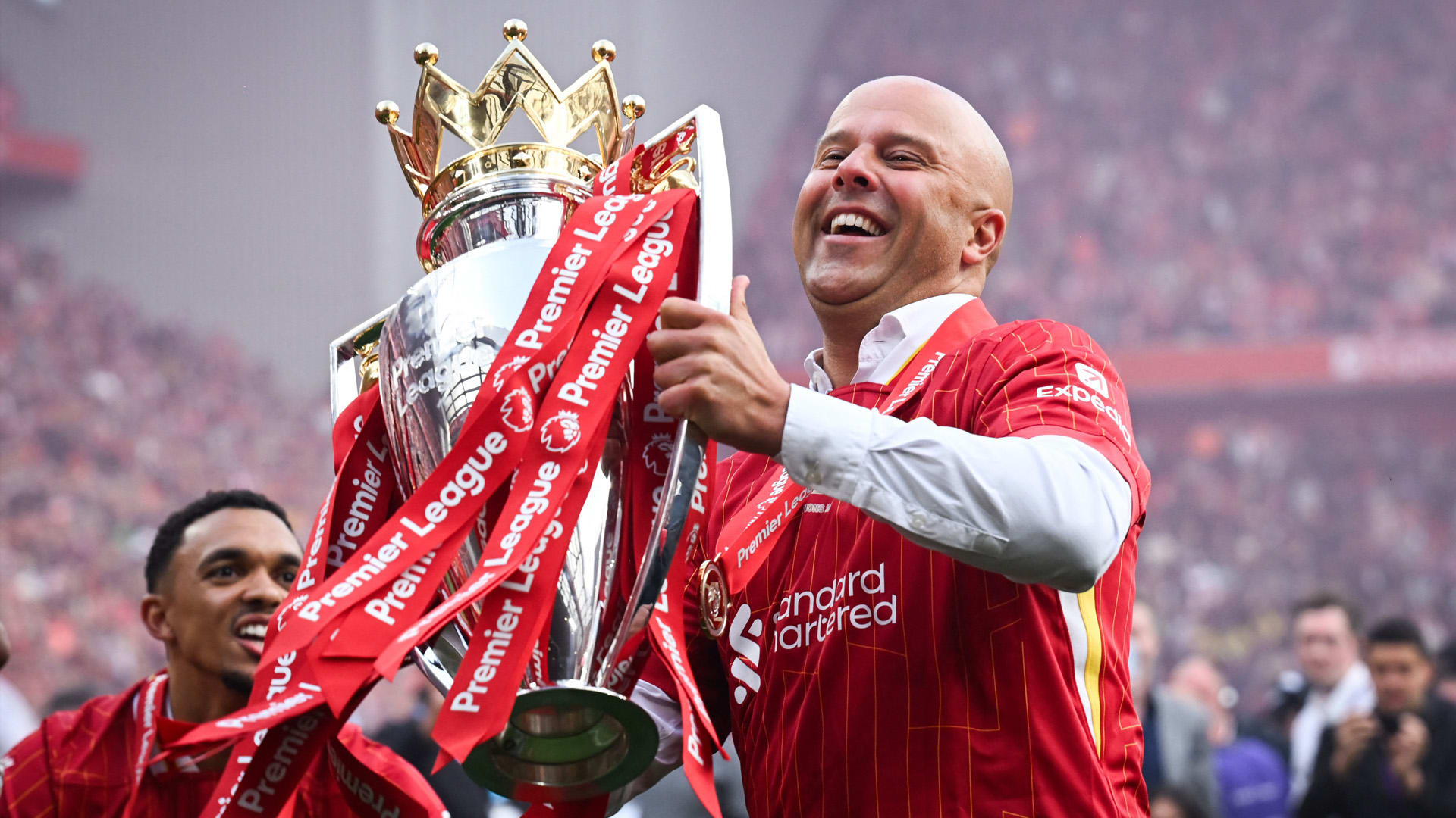 Wauw: Arne Slot genomineerd voor trainer van het jaar bij Ballon d'Or-verkiezing