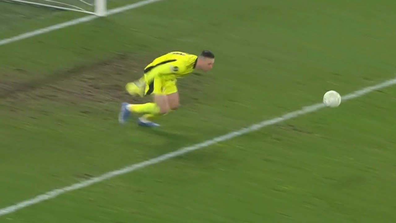 VIDEOGOAL: Slavia Praag - Feyenoord 2-1 (Kuchta)