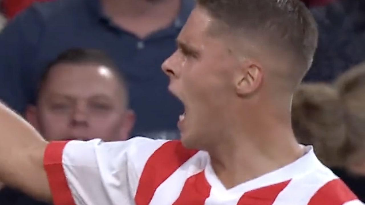 Videogoal: Joey Veerman zet PSV op voorsprong in return tegen Monaco