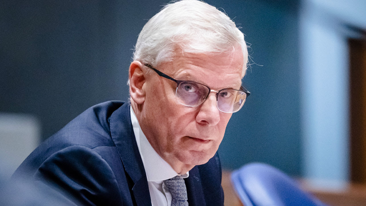 Staatssecretaris Van Rij verlaat ook de politiek: 'Misschien ga ik wel een boek schrijven'