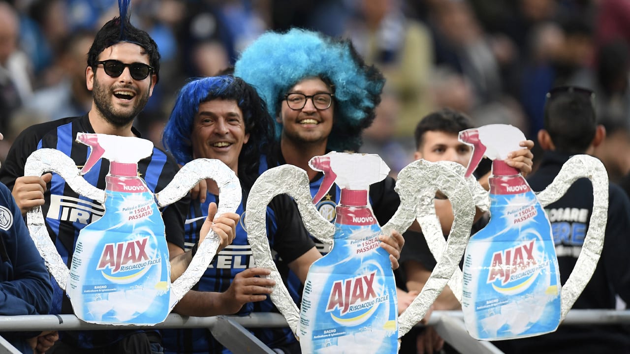 Inter-fans bespotten Juve om CL-uitschakeling tegen Ajax