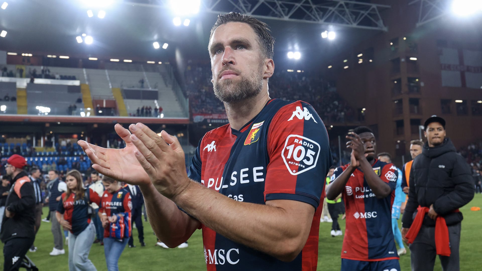 Strootman (34) stopt met voetballen