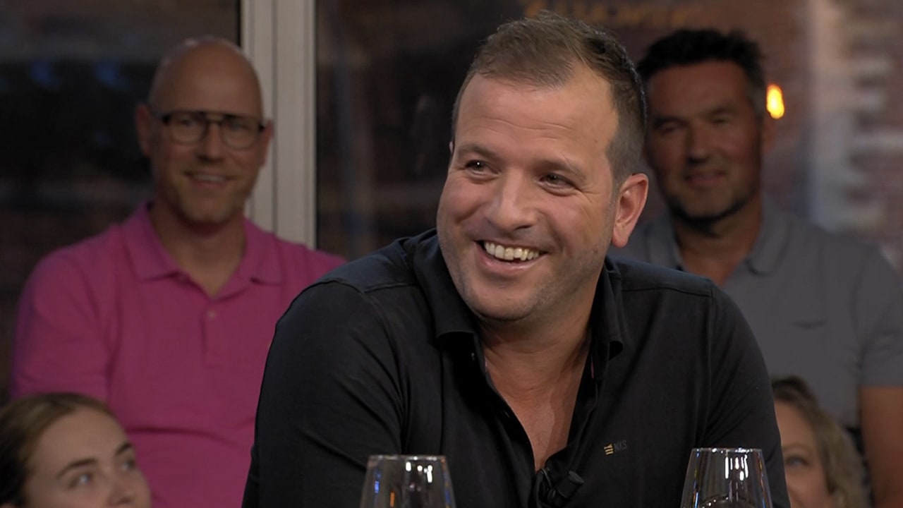 Rafael van der Vaart vestigt bijzonder wereldrecord en komt in Guiness Book of Records