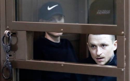 Gewelddadige Russische voetballers vrijgelaten