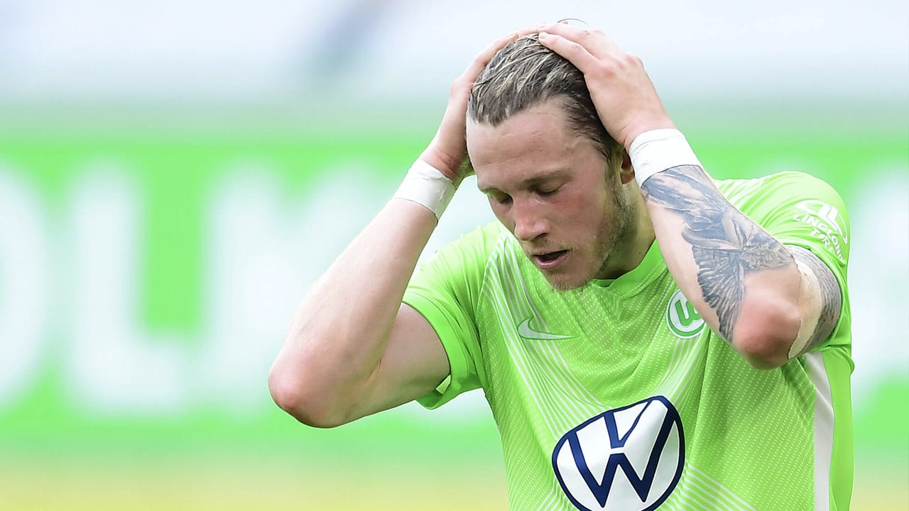Misser Weghorst breekt Wolfsburg op bij Leipzig