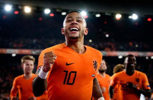 Oranje zet wereldkampioen Frankrijk te kijk