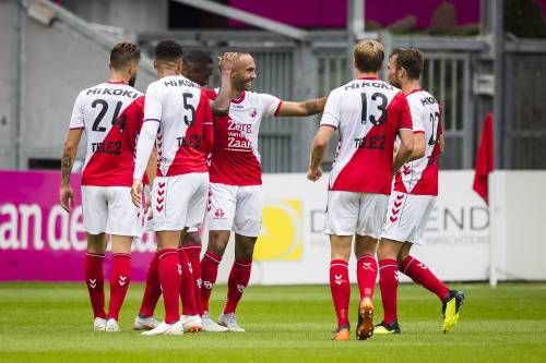 FC Utrecht laat PEC Zwolle kansloos